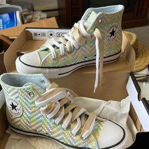Ladies Converse spring colors weave pattern.  One of a kind for sure.  size 9
